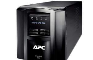 落雷や突然の停電からPCを守る!UPS(無停電電源装置)導入のメリットと失敗しない選び方